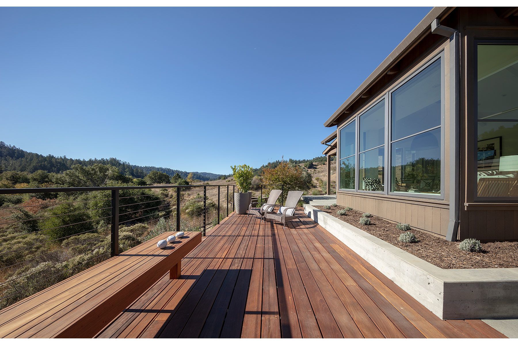 Wade Design Architects, Lisa McHugh Design, Summit Professional Builders