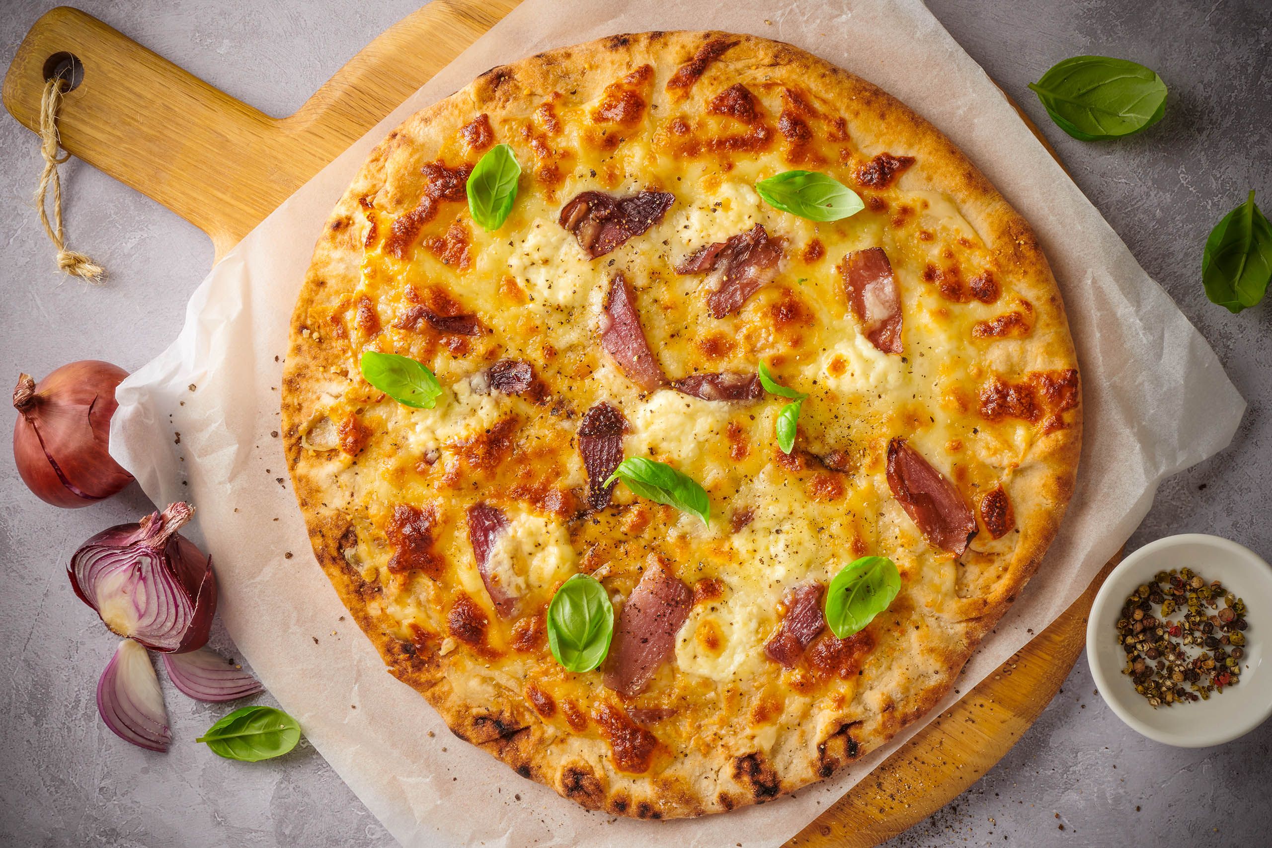 4 Cheese Pizza b.jpg