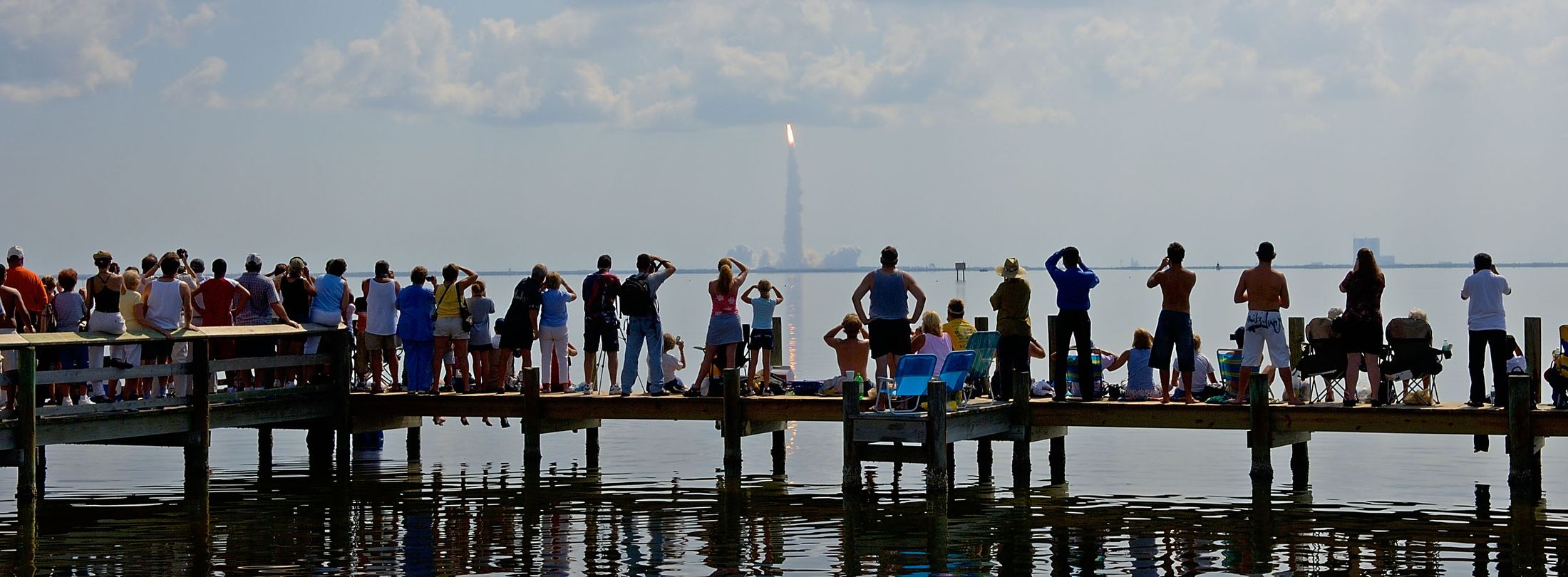 20050726 NEWS USA SHUTTLE DISCOVERY 1101.JPG