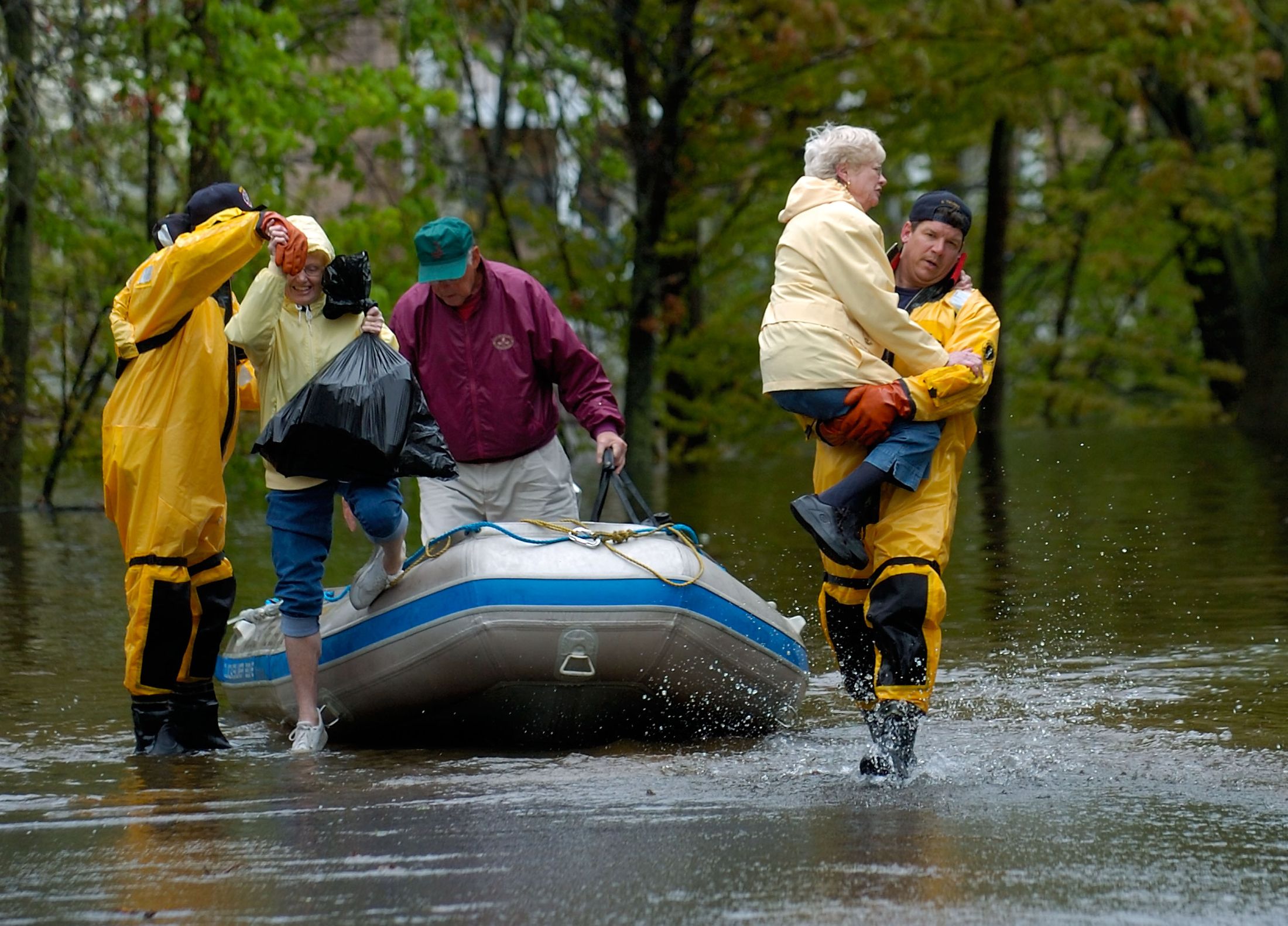 20060515 NEWS USA WEATHER 1103.JPG
