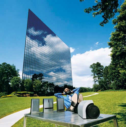 Campaign placed mechandise in out of context situations Ultimate Electronics/POP