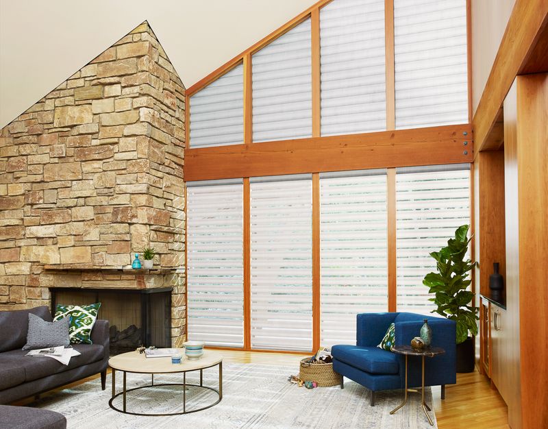 Hunter Douglas