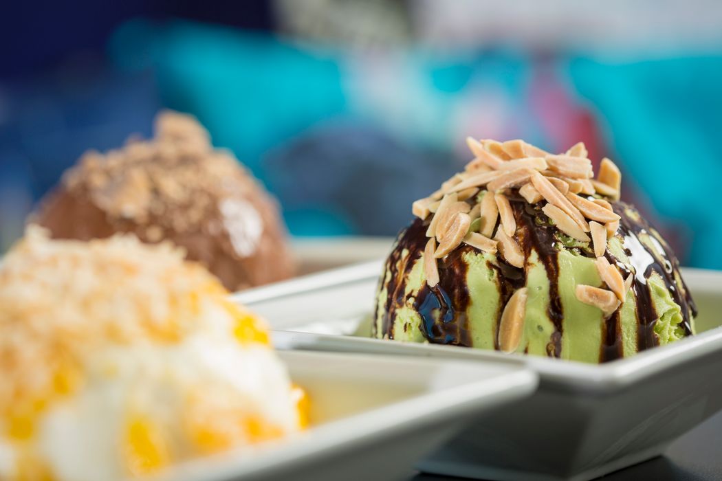 Dekora 112216 1410.jpg