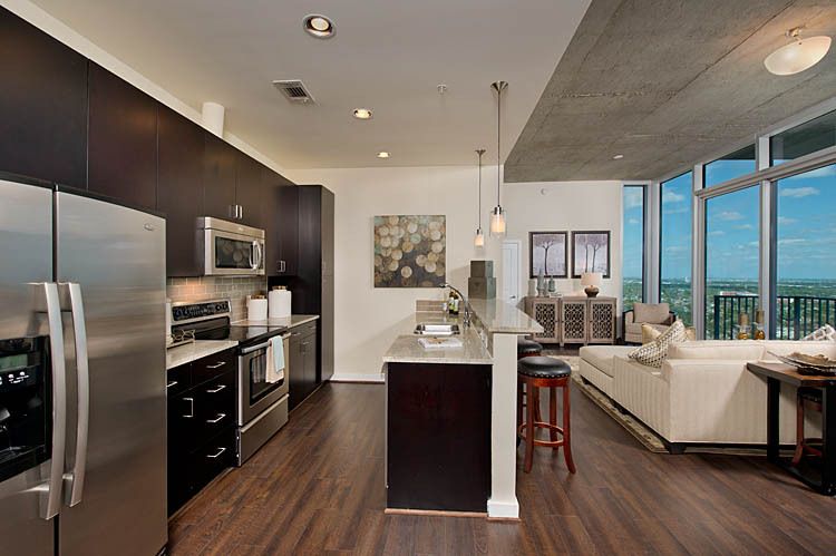 Mosaic 2/2 kitchen
