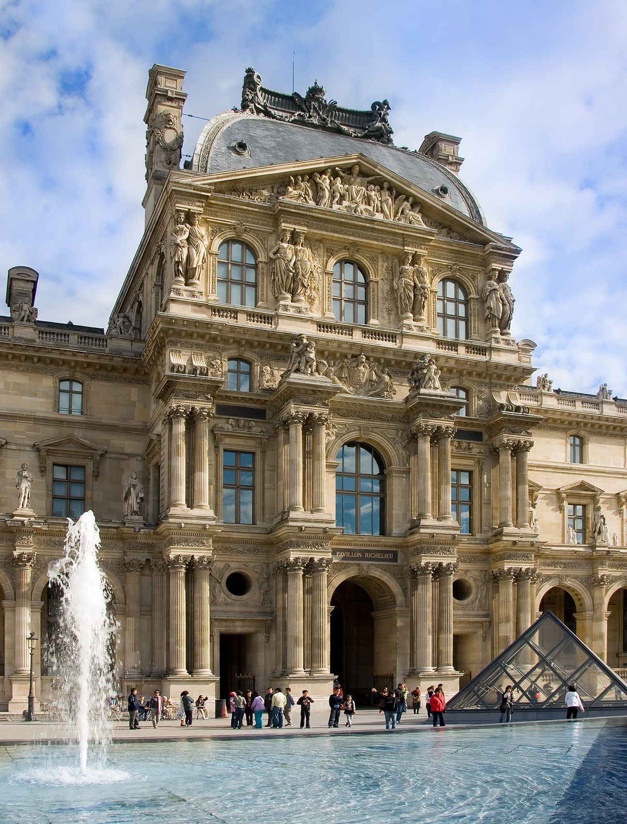 Le Louvre 2