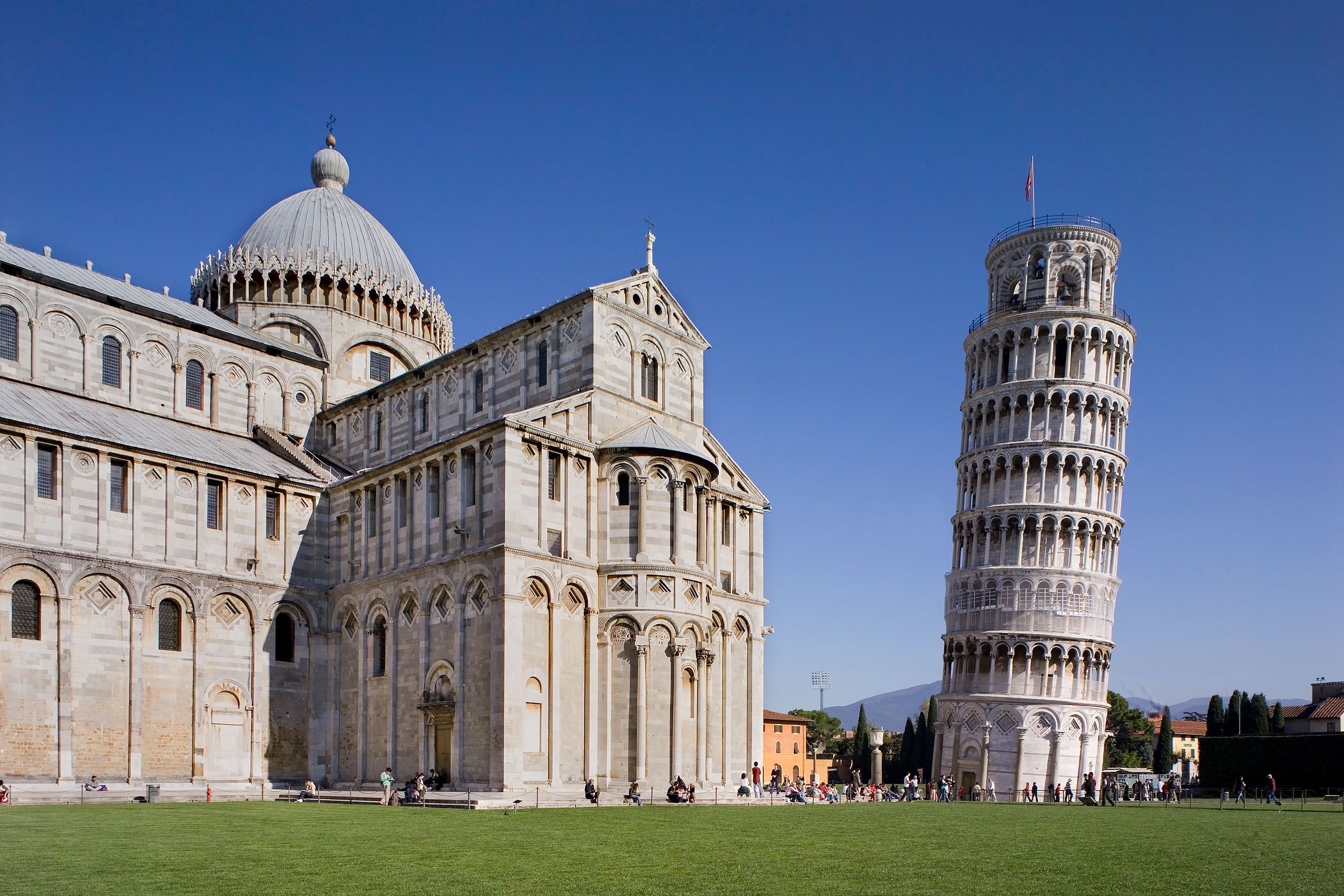 Leaning Tower of Pisa 2