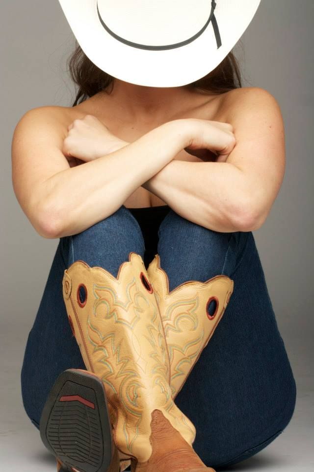 1r1378044_10151895543645490_588913378_n