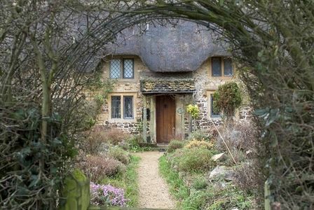 England Countryside cottage