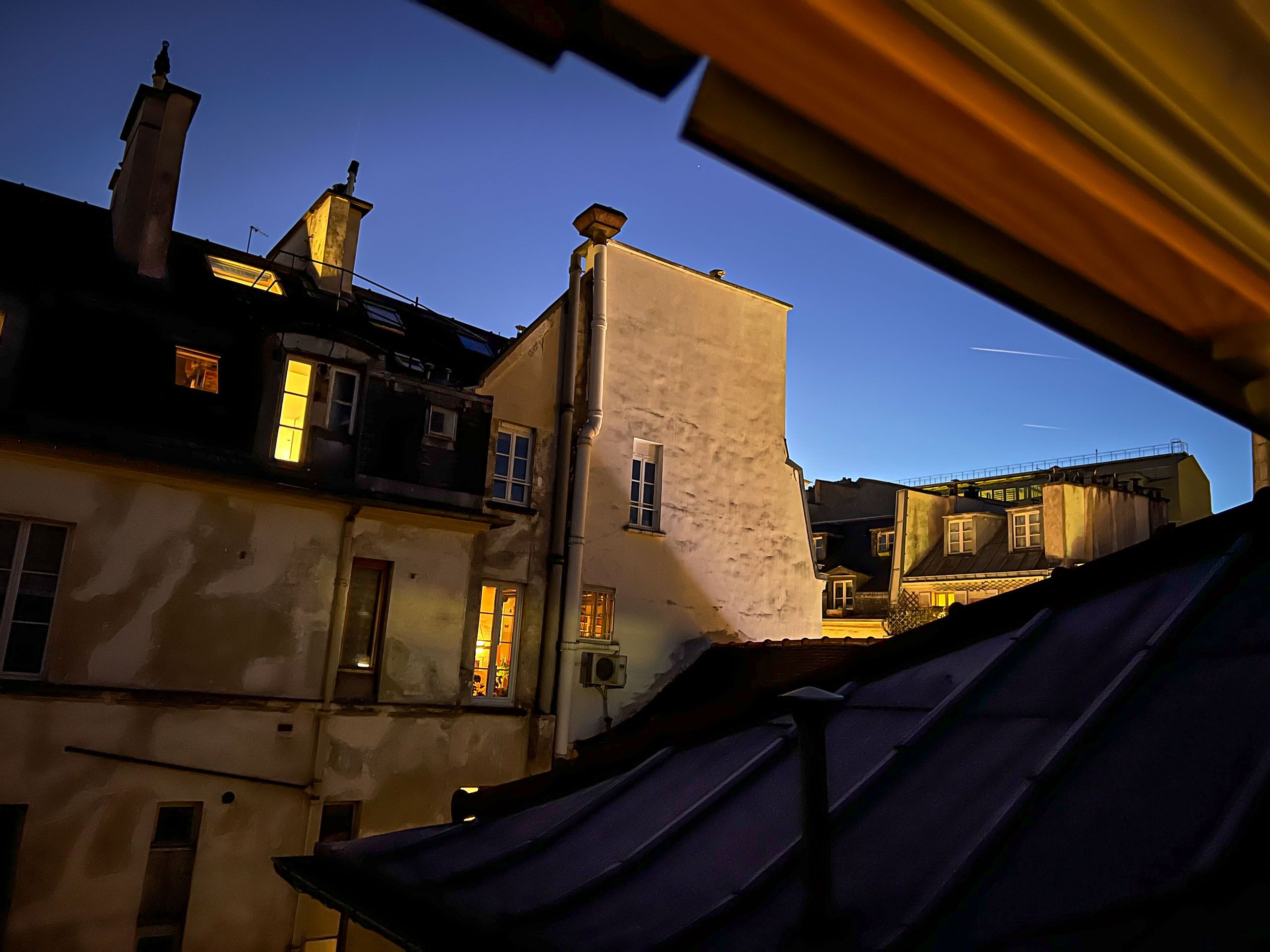 D'Win_Paris_#300_IMG_7441.jpg