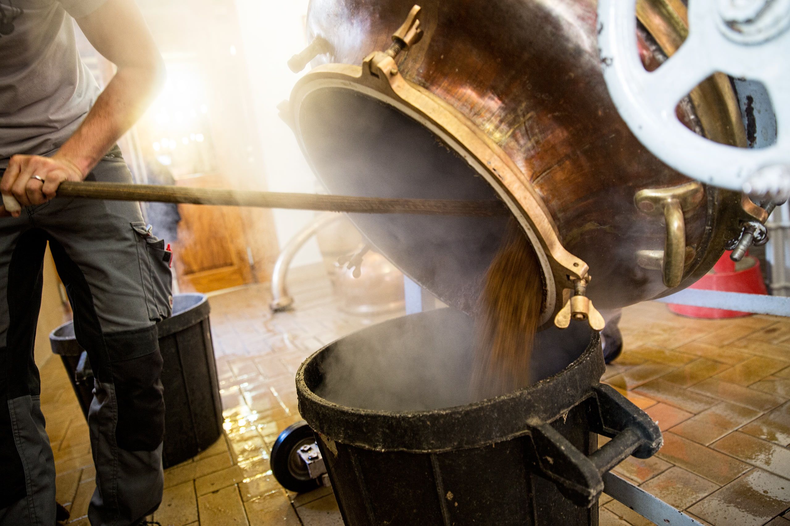 Emptying a Large Copper Distill