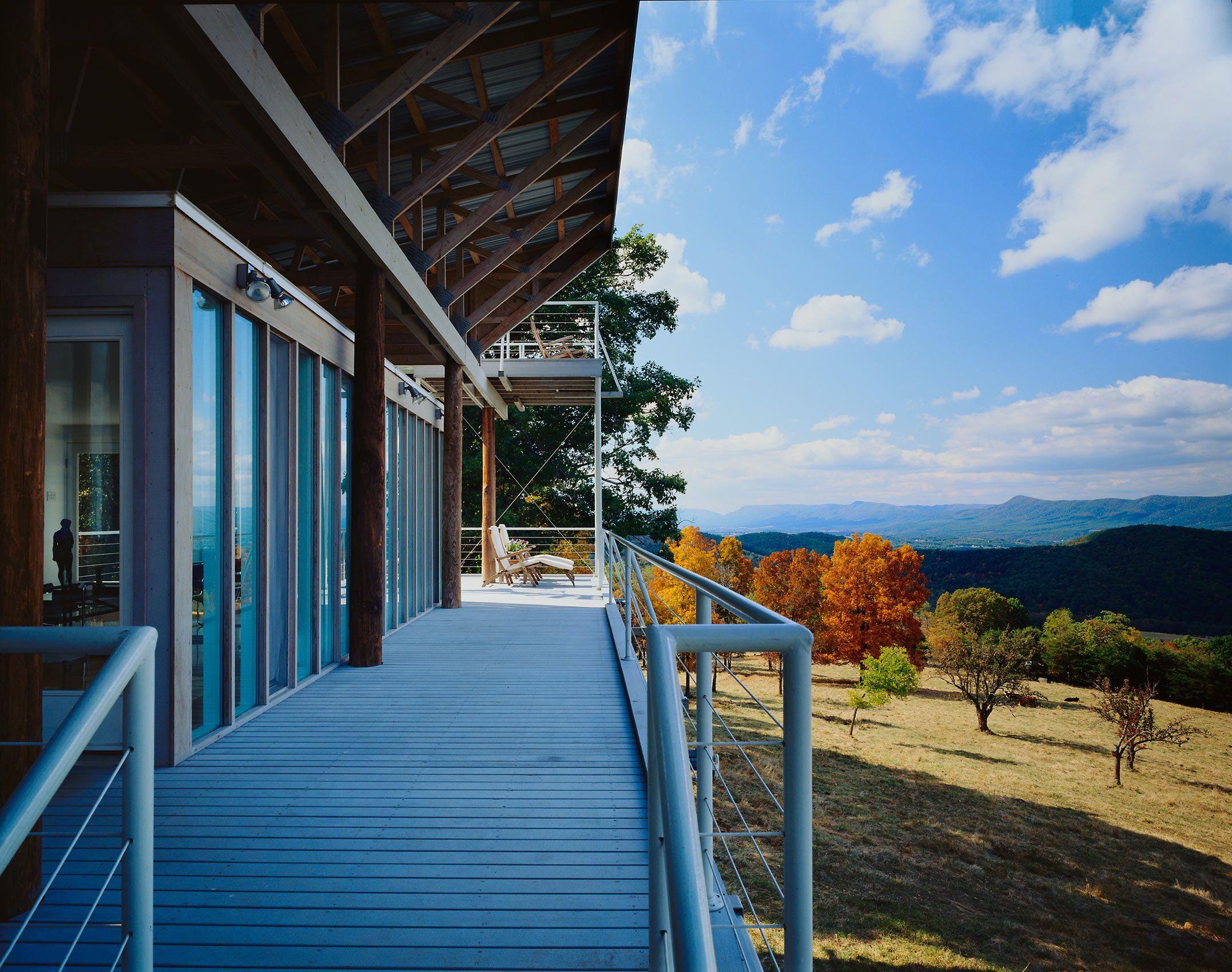 JERRY WELLS  .  BLUE RIDGE HOUSE  .  VIRGINIA  .  PHOTOGRAPHED FOR PROGRESSIVE ARCHITECTURE
