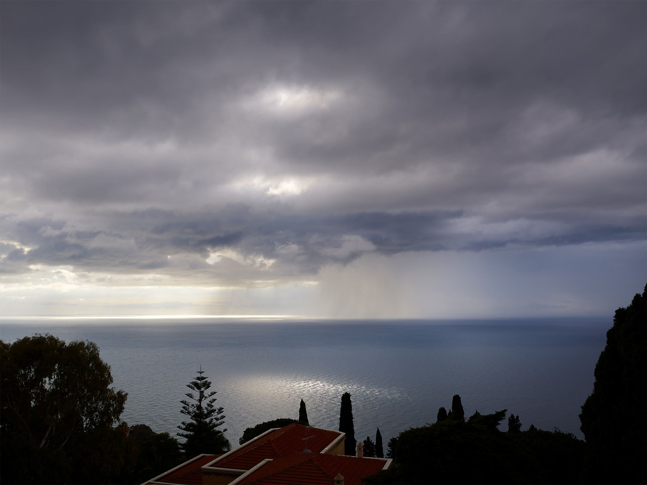IONIAN SEA AT TAORMINA  .  SICILY