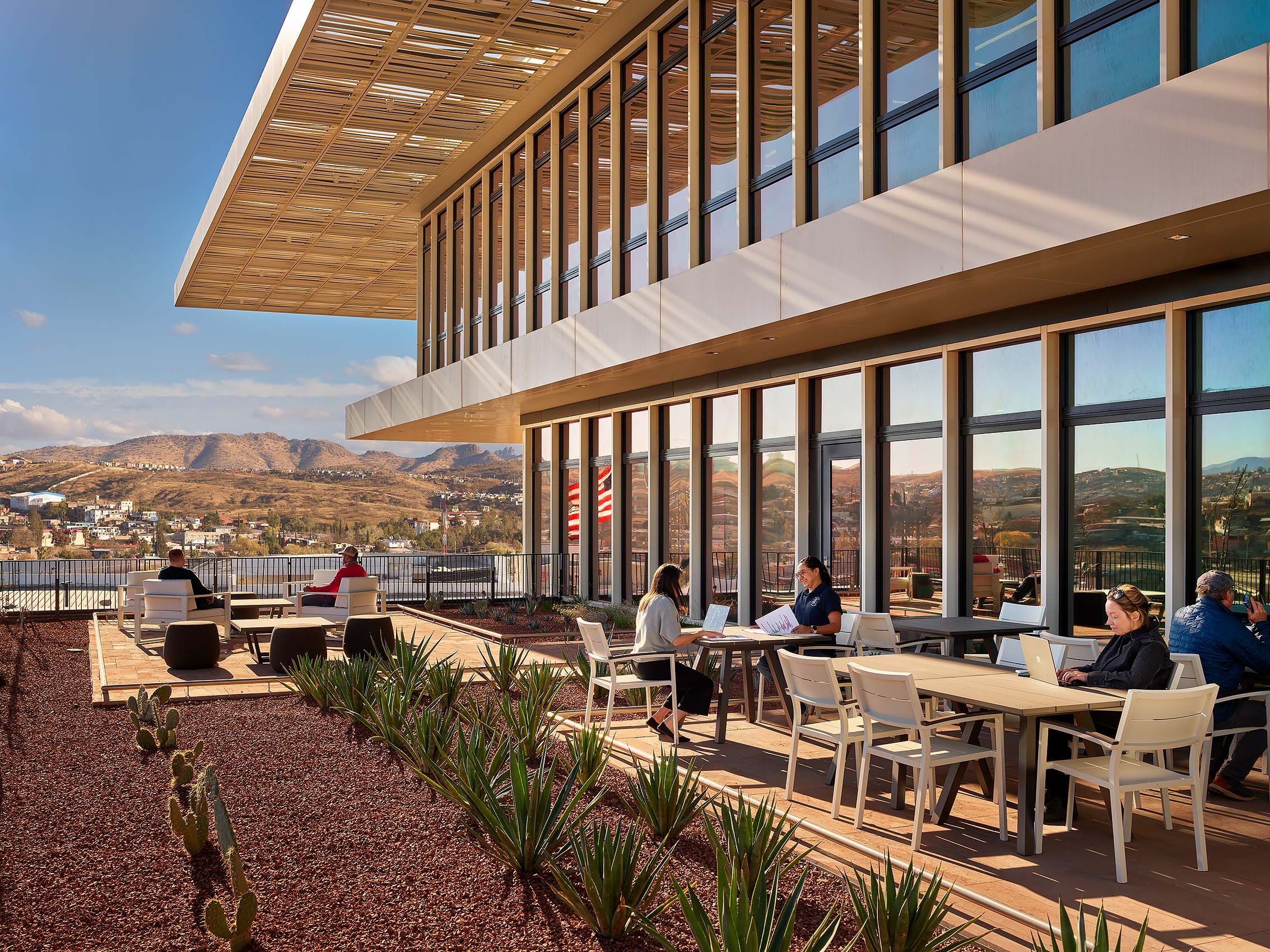 ENNEAD  .  U S  CONSULATE GENERAL NOGALES MEXICO