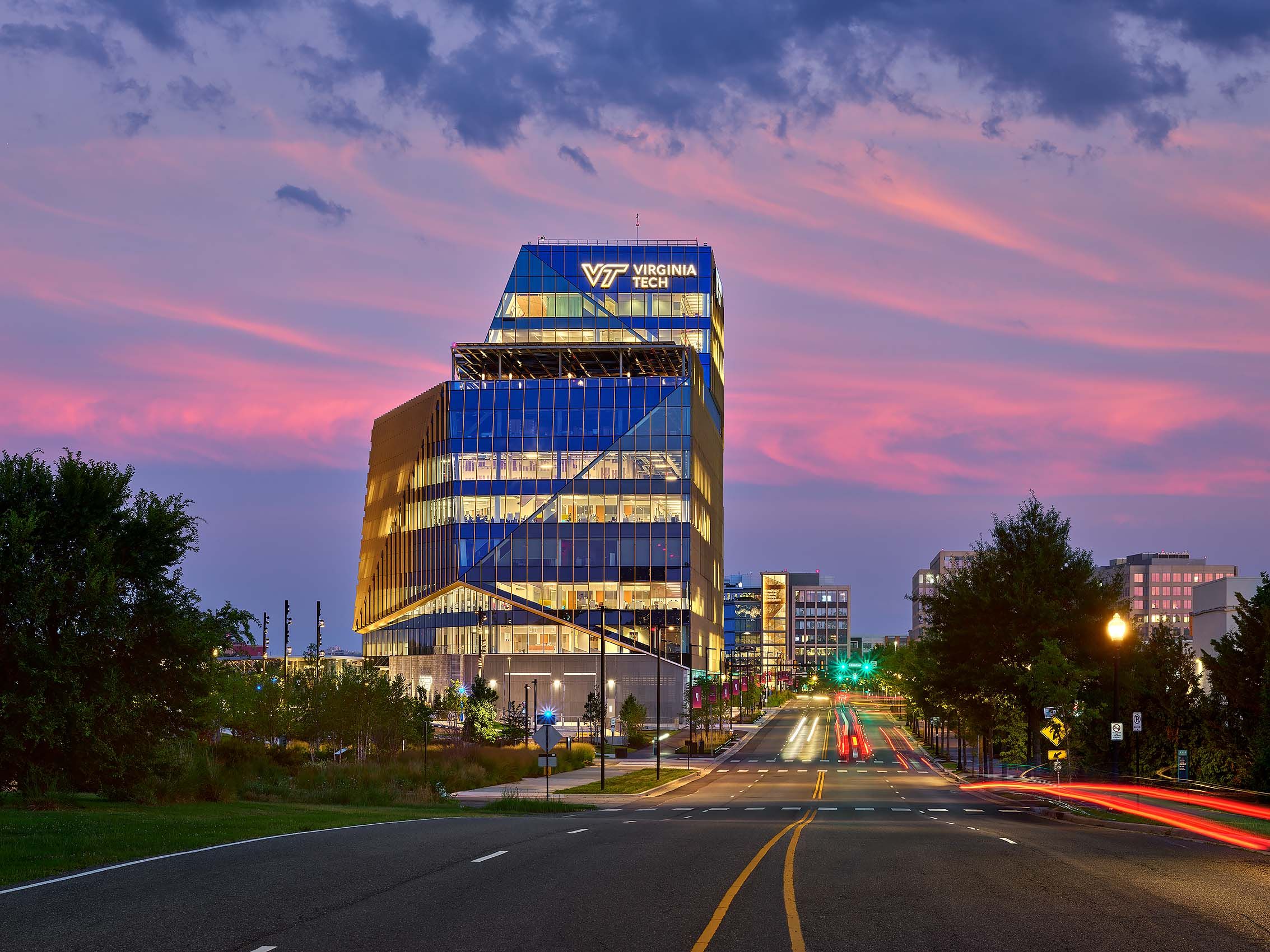 SMITHGROUP  .  VIRGINIA TECH ACADEMIC BUILDING ONE