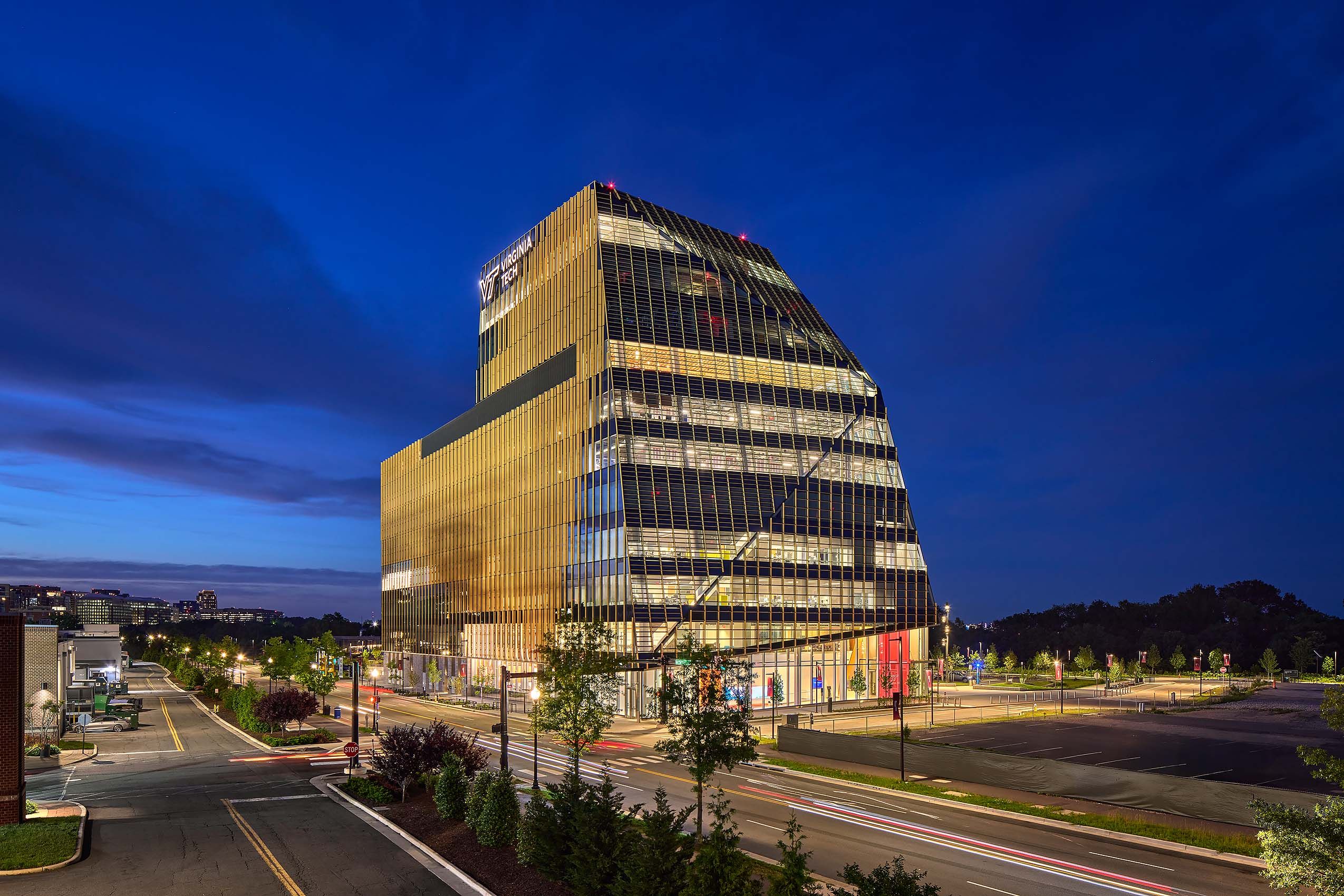 SMITHGROUP  .  VIRGINIA TECH ACADEMIC BUILDING ONE