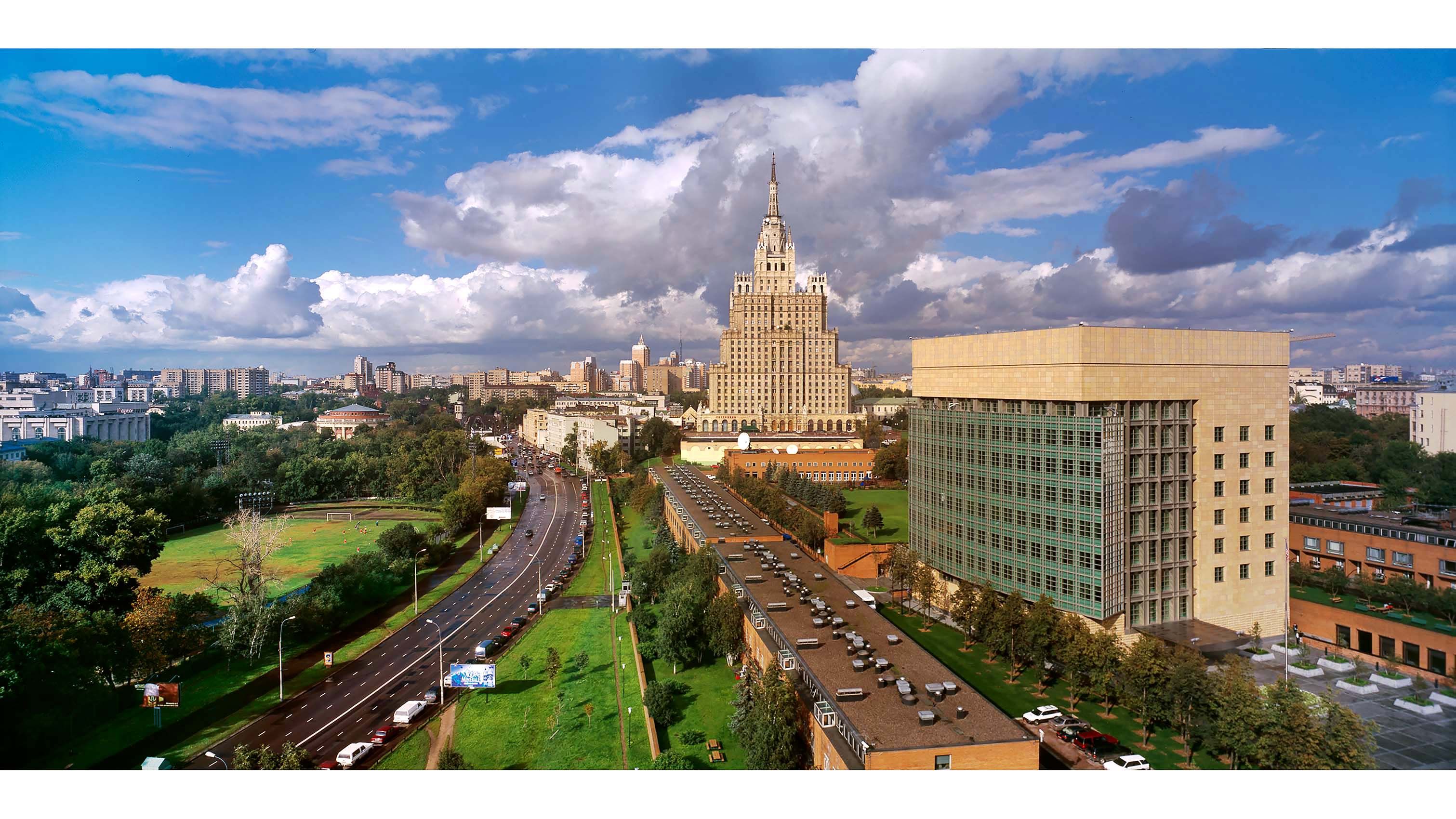 H O K   .   EMBASSY OF THE UNITED STATES  MOSCOW RUSSIA