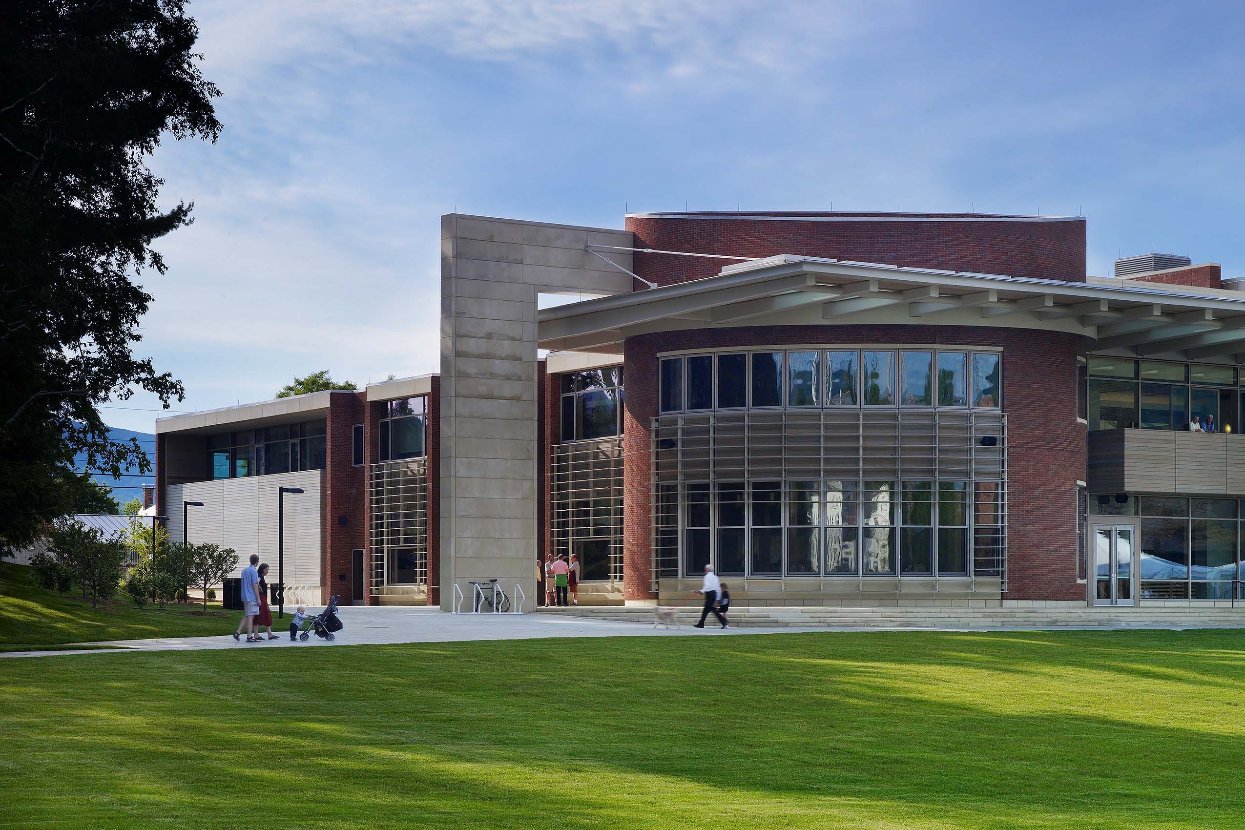 POLSHEK PARTNERSHIP NOW ENNEAD ARCHITECTS   .   WILLIAMS COLLEGE PARESKY CENTER   .   WILLIAMSTOWN  MA