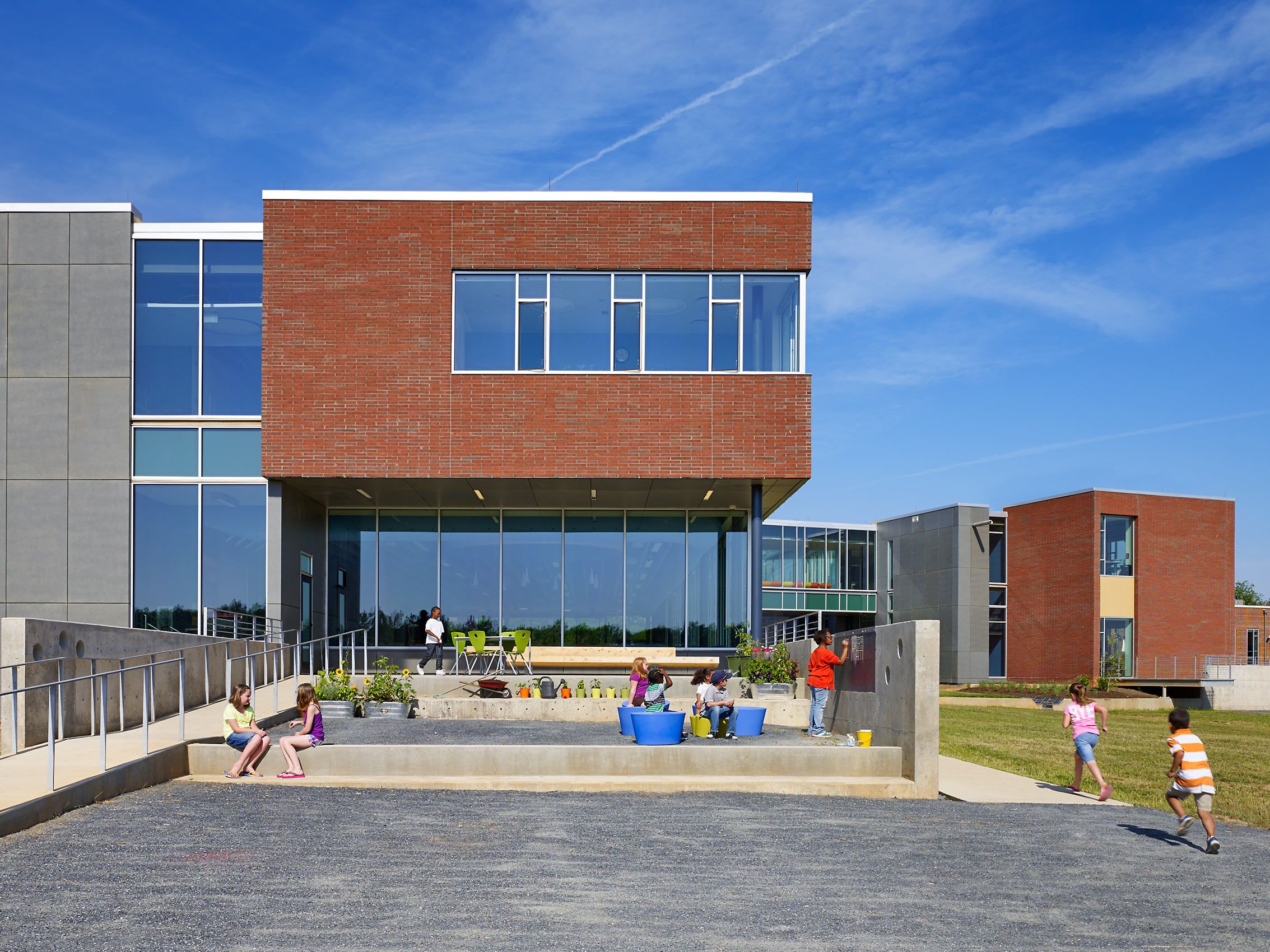 V M D O  .  BUCKINGHAM PRIMARY & ELEMENTARY SCHOOL  .  DILLWYN VA