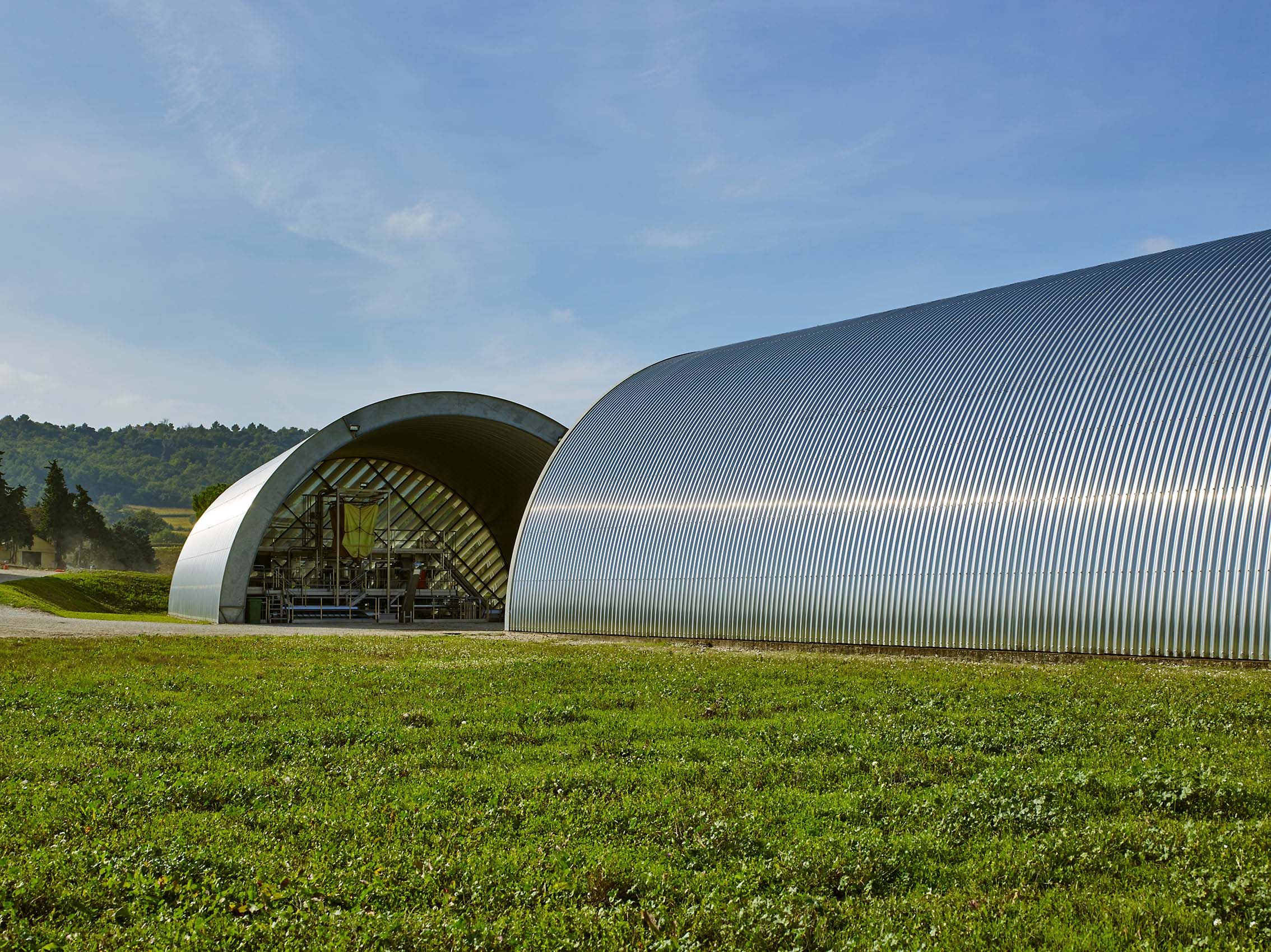 JEAN NOUVEL  .  CHÂTEAU LA COSTE  .  LE PUY STE. RÉPARADE FRANCE