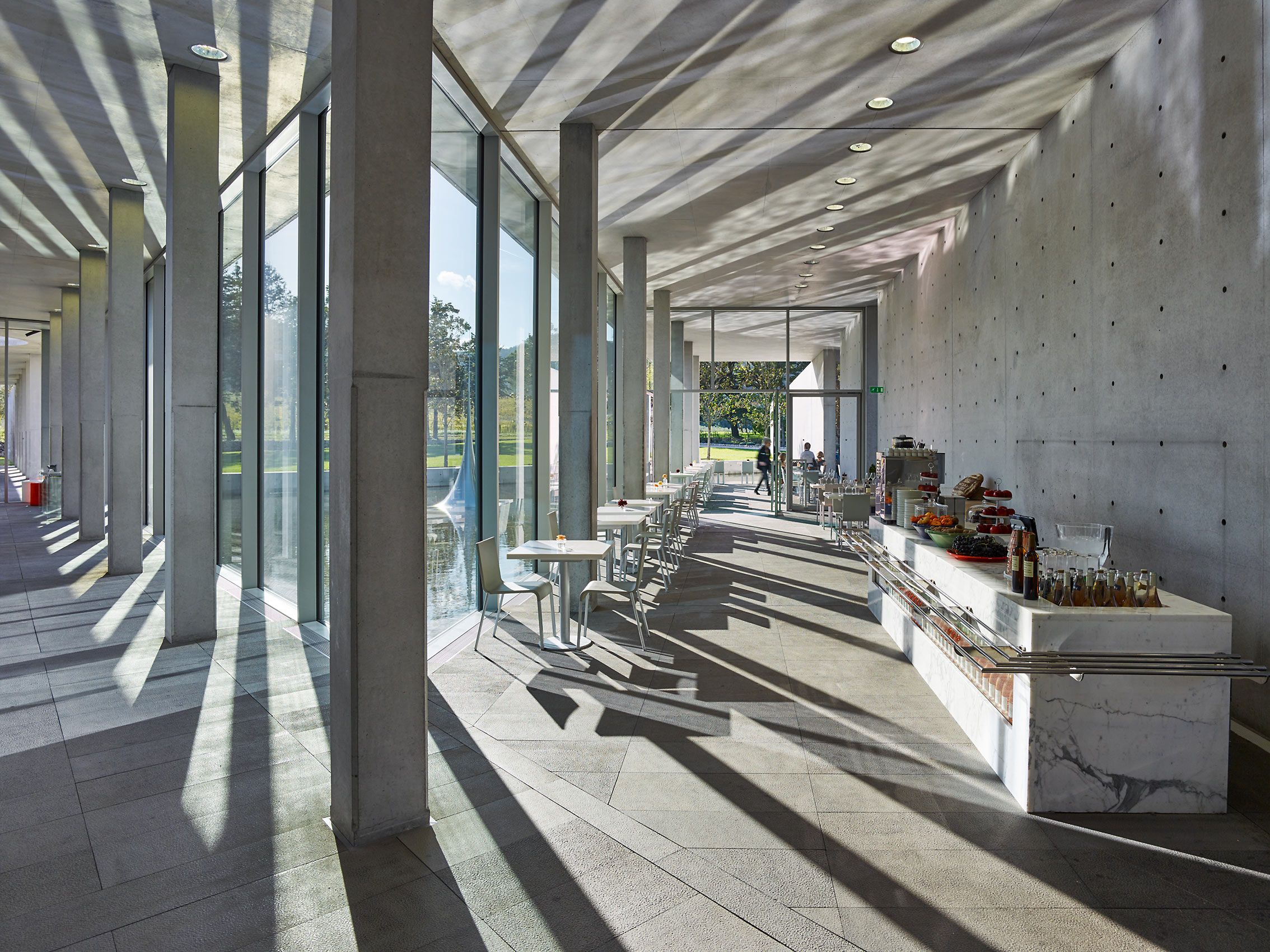 TADAO ANDO  .  CHÂTEAU LA COSTE  .  LE PUY STE. RÉPARADE FRANCE