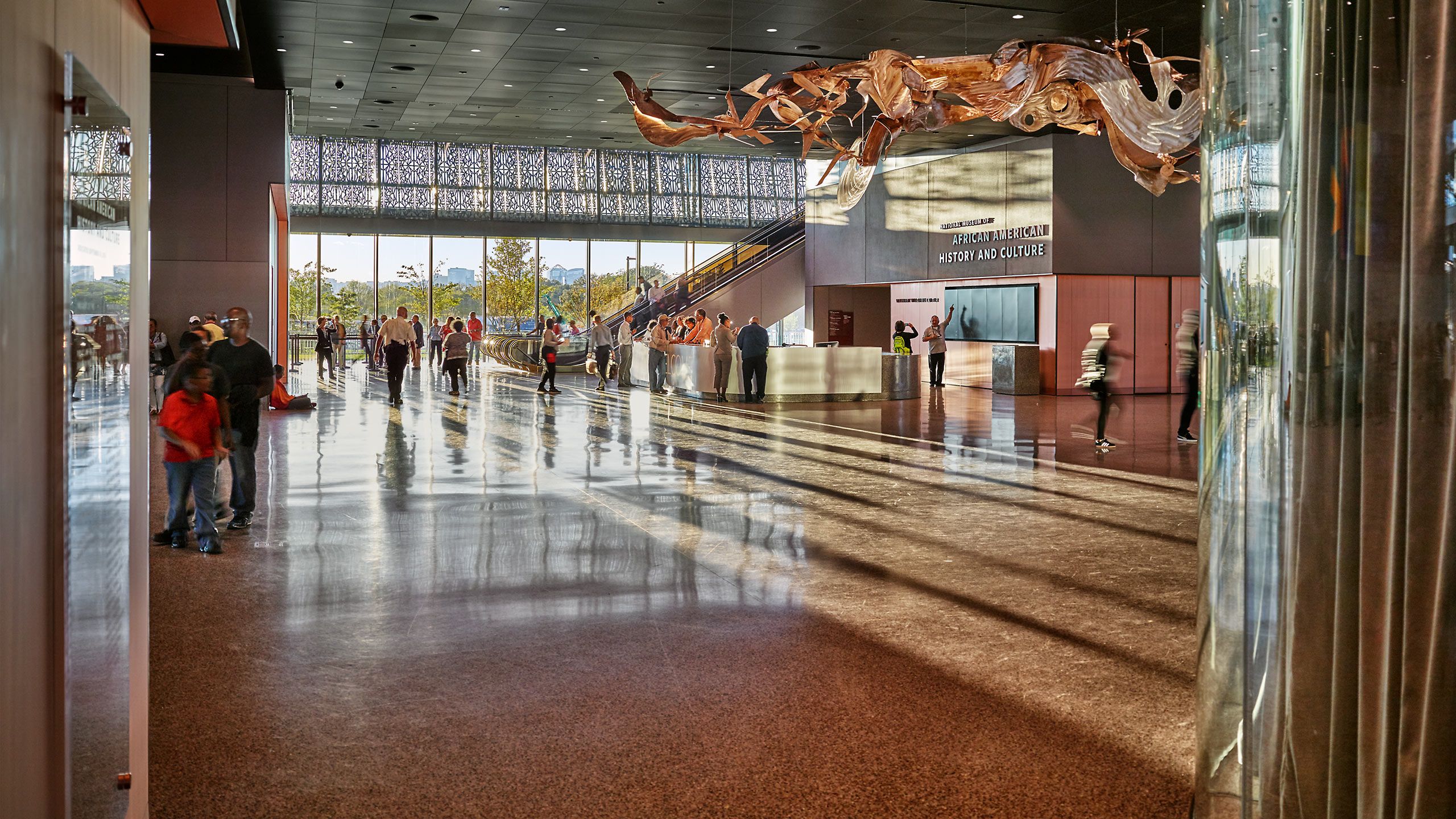 FREELON ADJAYE BOND / SMITHGROUP  .  NATIONAL MUSEUM OF AFRICAN AMERICAN HISTORY & CULTURE  .  WASHINGTON DC