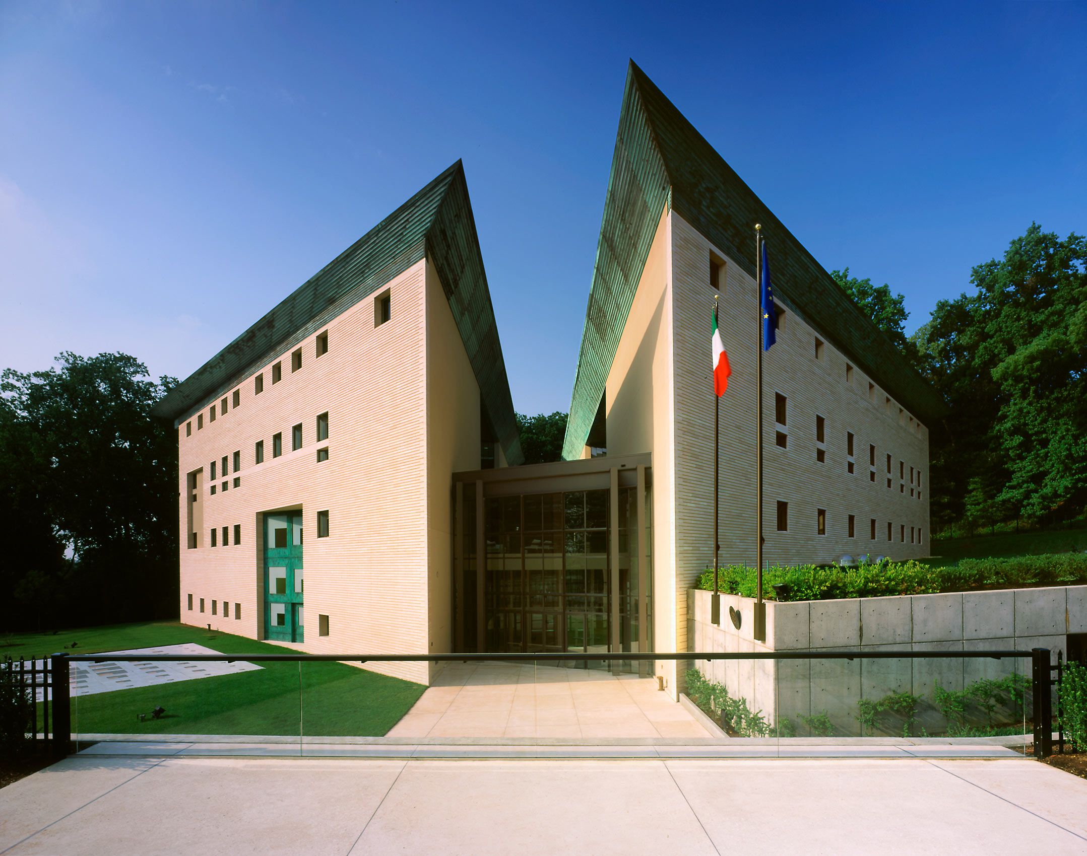 SARTOGO ARCHITETTI ASSOCIATI  .  EMBASSY OF ITALY  .  WASHINGTON  DC
