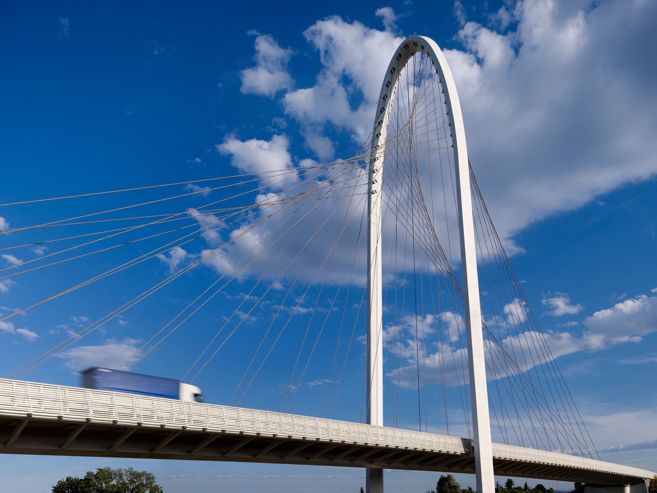 SANTIAGO CALATRAVA  .  PONTI REGGIO  .  REGGIO EMILIA ITALY