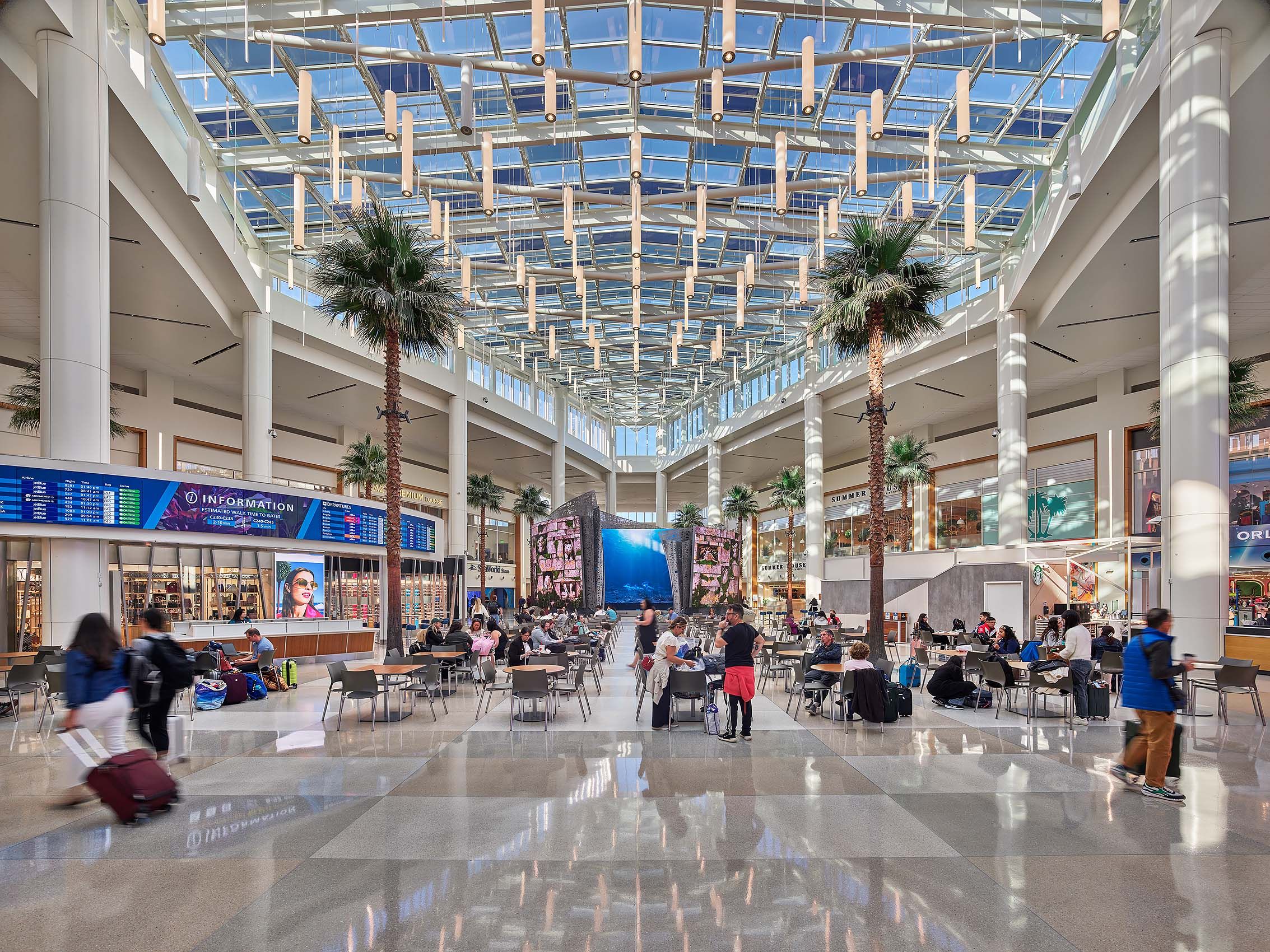 FENTRESS STUDIO  .  ORLANDO INTERNATIONAL AIRPORT TERMINAL C