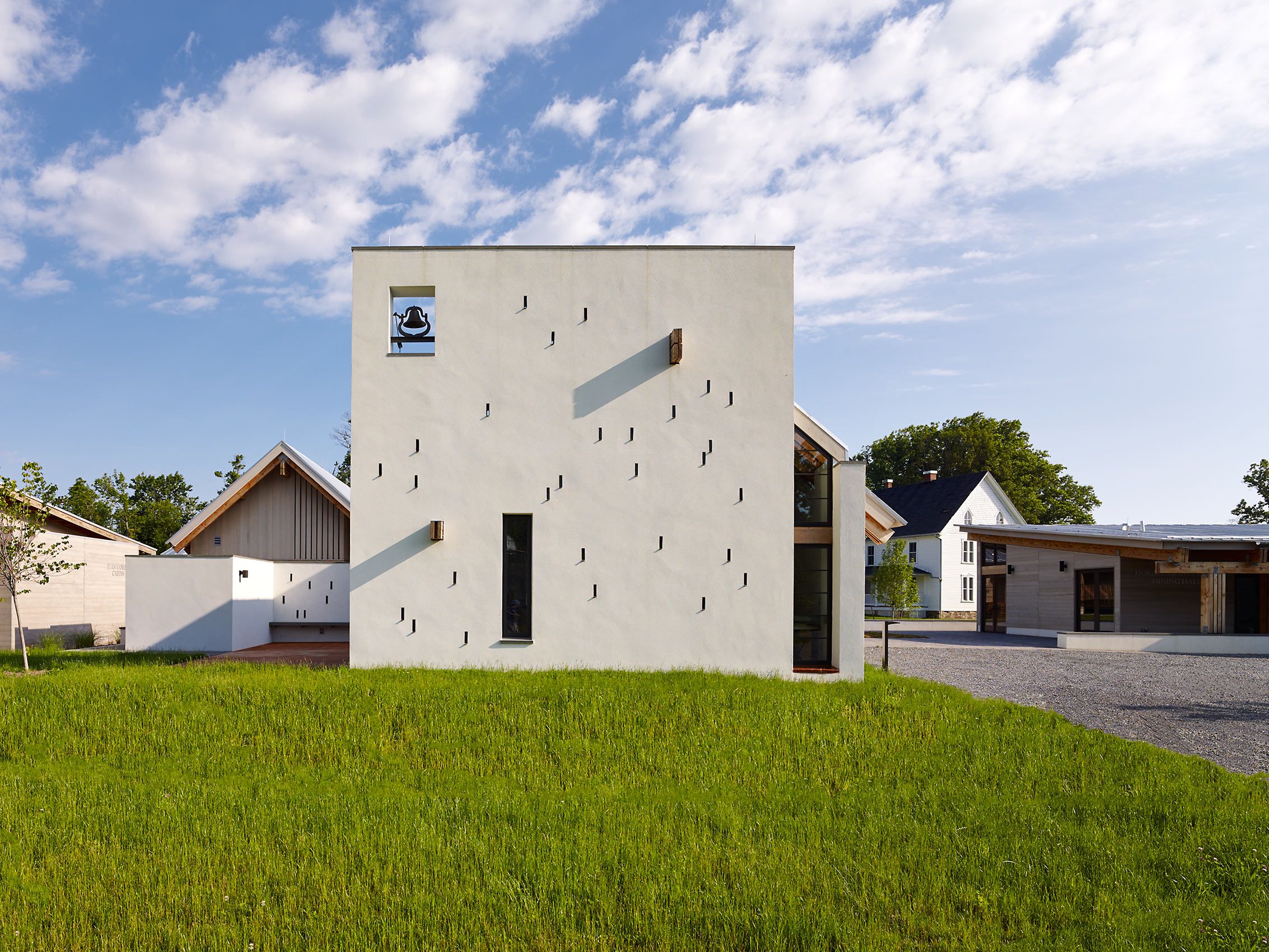 DYNERMAN ARCHITECTS . GEORGETOWN UNIVERSITY ST. IGNATIUS CHAPEL . BLUEMOUNT VA