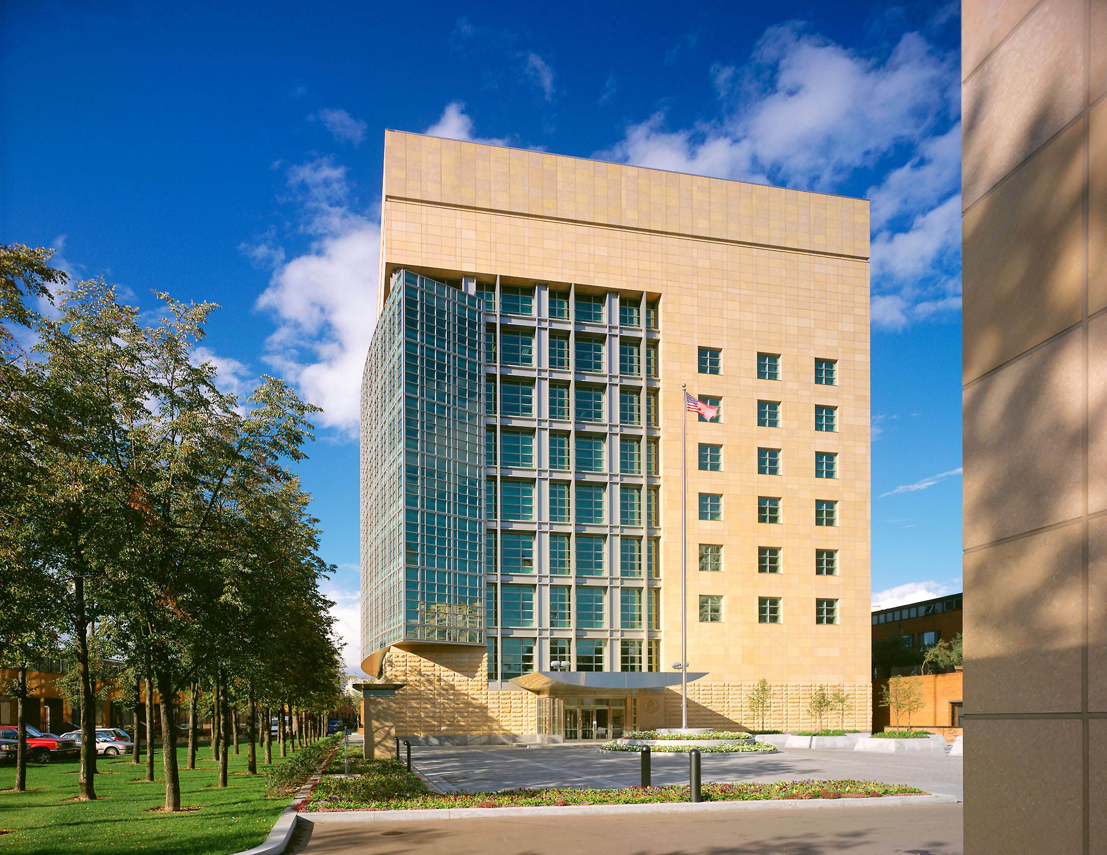 EmbassieH O K   .   EMBASSY OF THE UNITED STATES  MOSCOW RUSSIAs-120.jpg