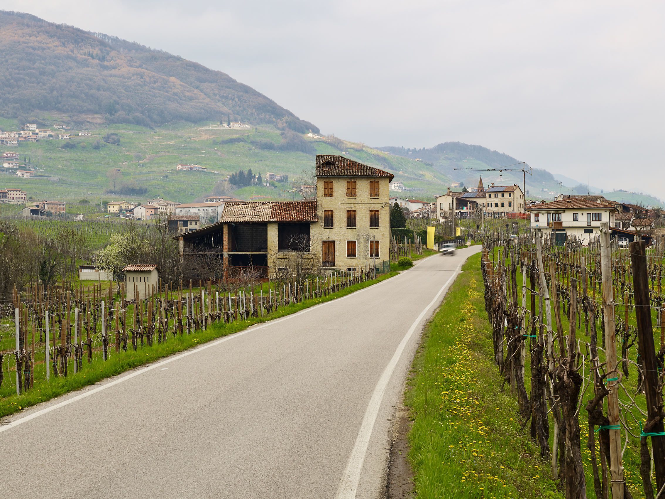AGRICULTURAL BUILDINGS  .  VALDOBBIADENE
