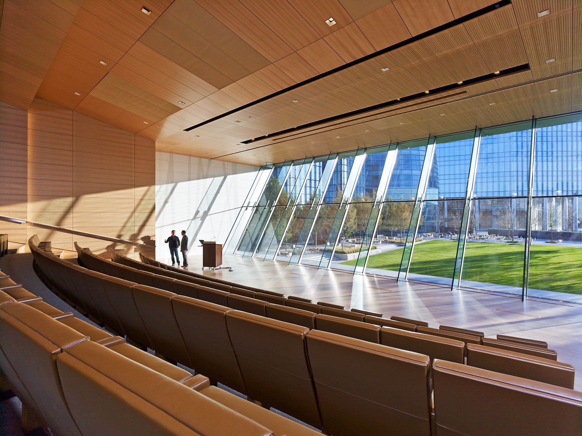 PICKARD CHILTON AND GENSLER . DEVON ENERGY CENTER . OKLAHOMA CITY