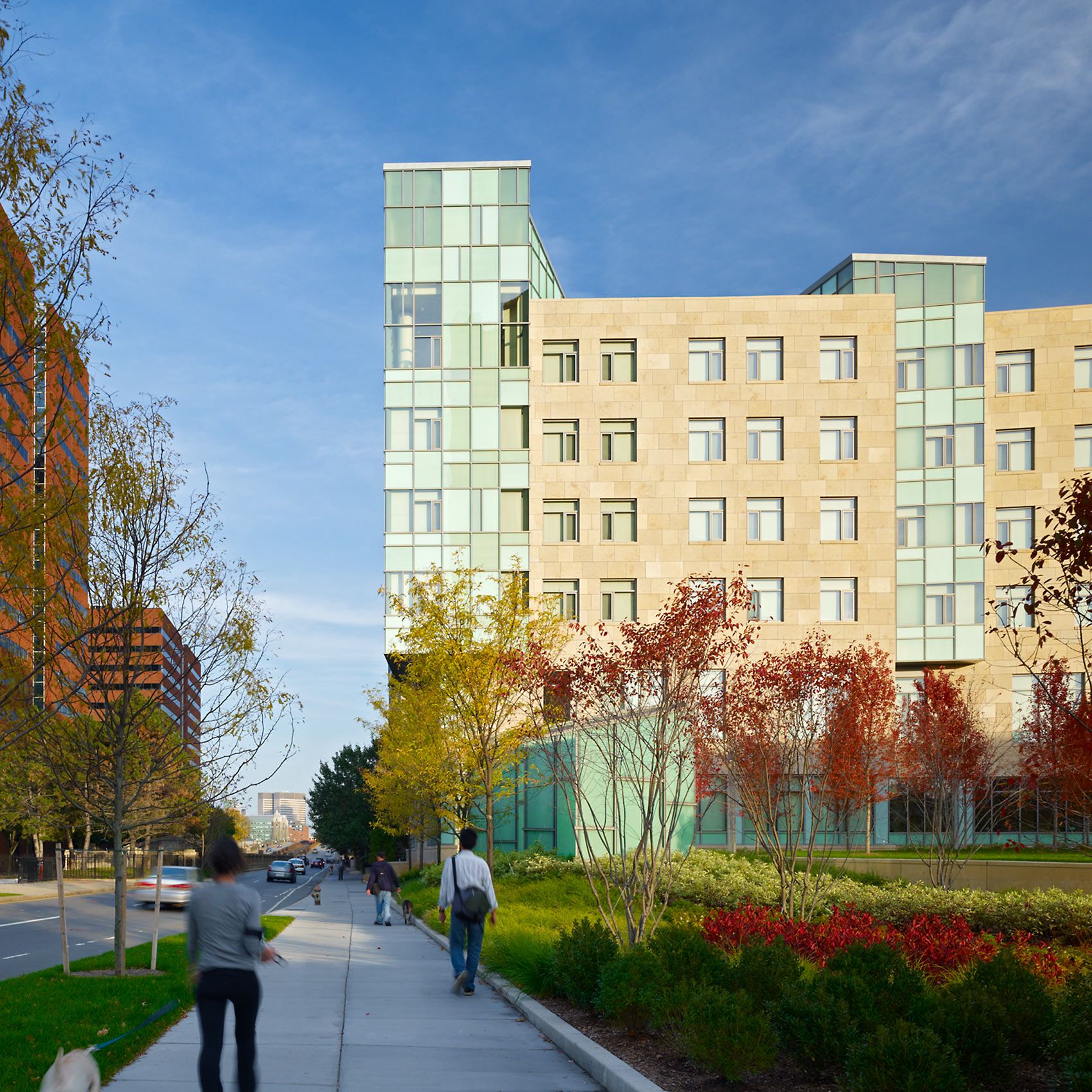 MOORE RUBLE YUDELL  .  MIT-SLOAN SCHOOL OF MANAGEMENT  .  CAMBRIDGE MA