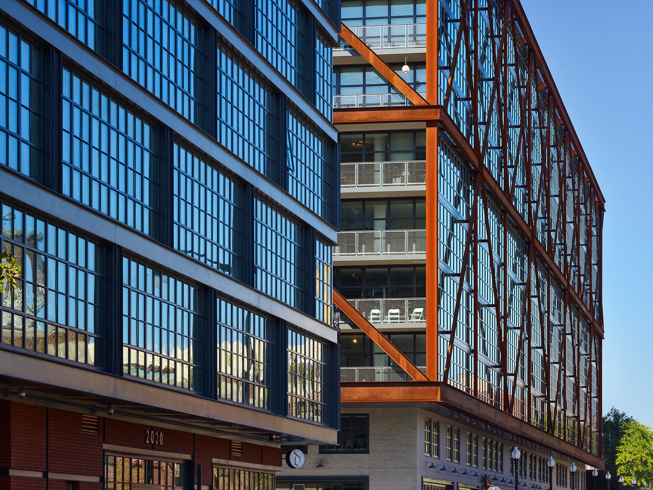 MORRIS ADJMI ARCHITECTS  .  ATLANTIC PLUMBING RESIDENCES  .  WASHINGTON DC