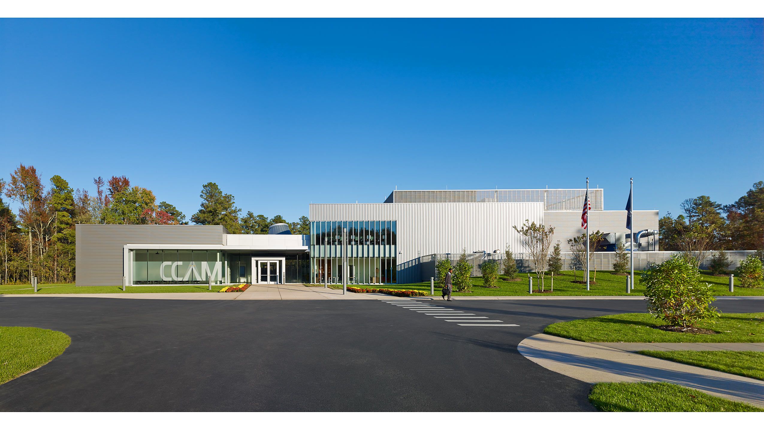 PERKINS + WILL  .  COMMONWEALTH CENTER FOR ADVANCED MANUFACTURING  .  PETERSBURG VA