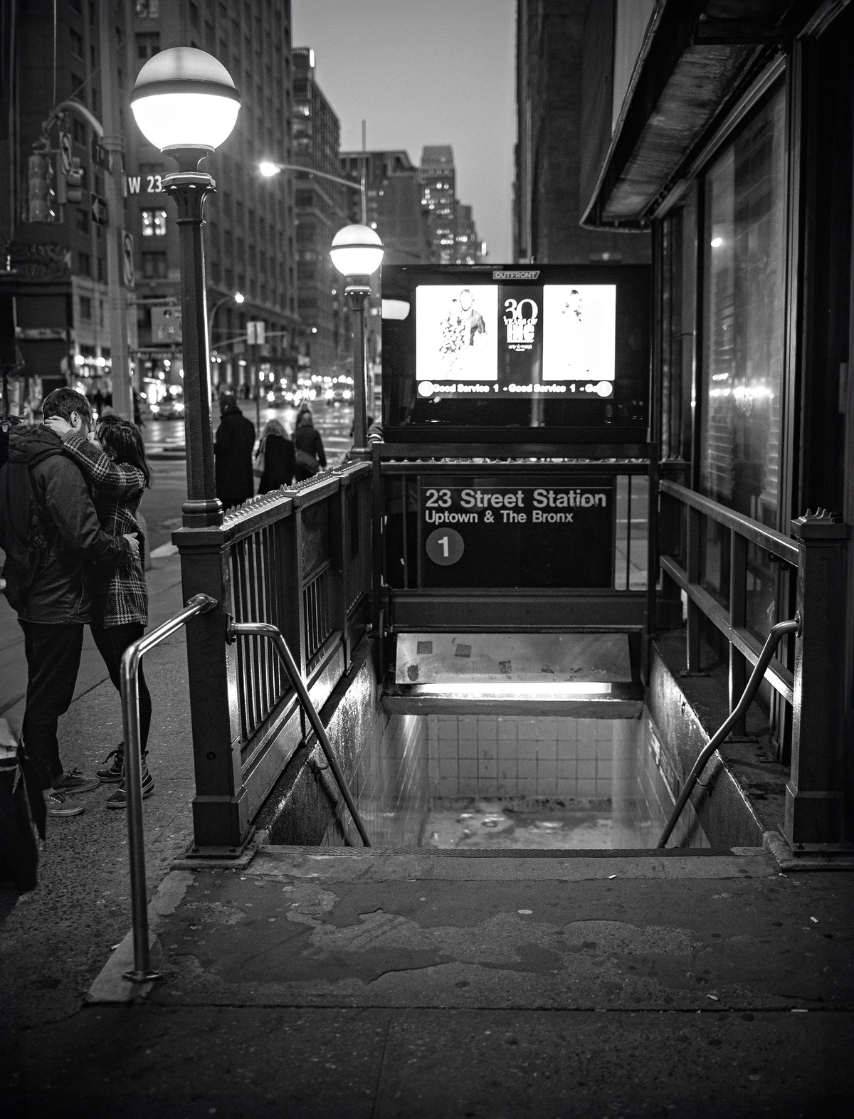 23rd St. Station Kiss - NYC