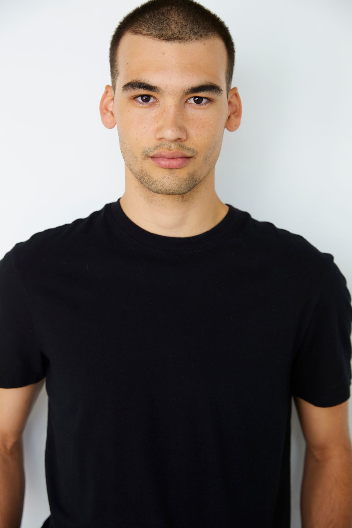 Model ISAAC MIDDLETON