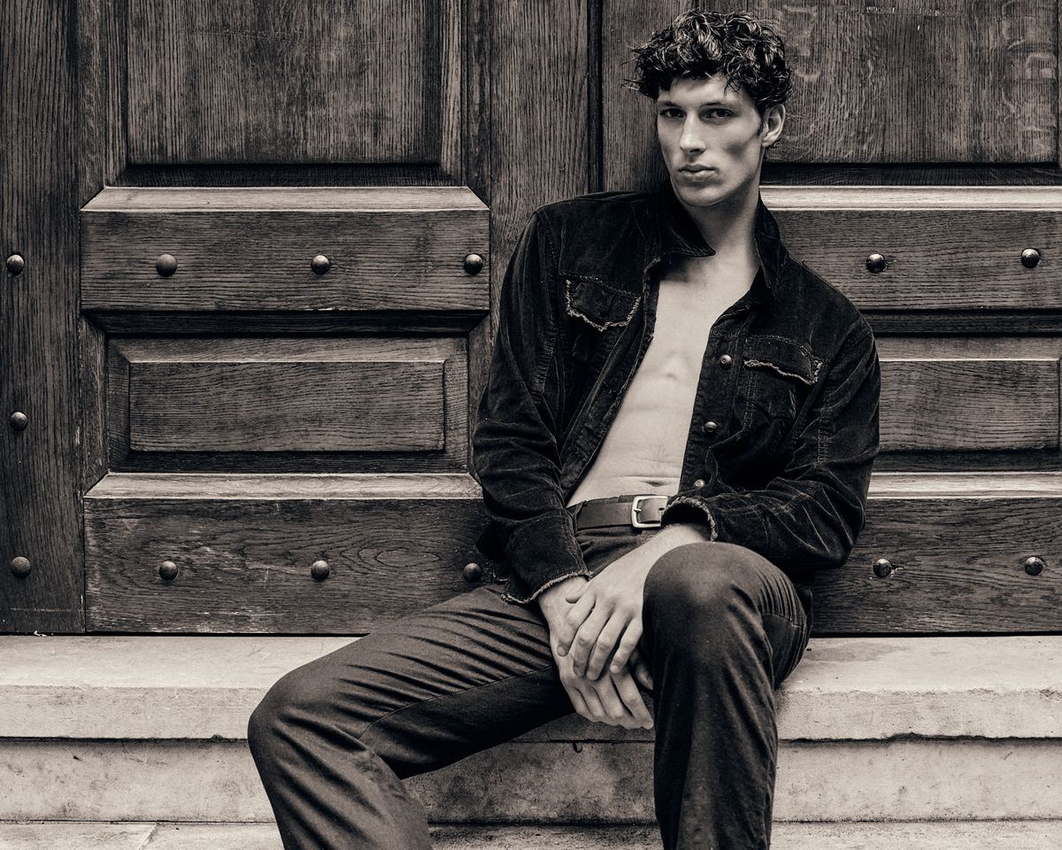 Model RYDER FORSYTH