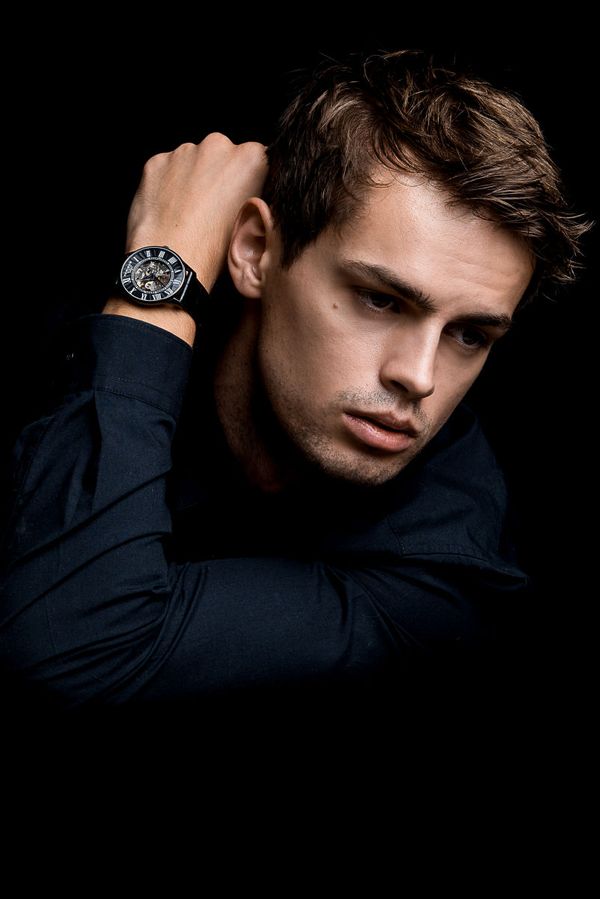 Model DANIEL YAKOBCHUK