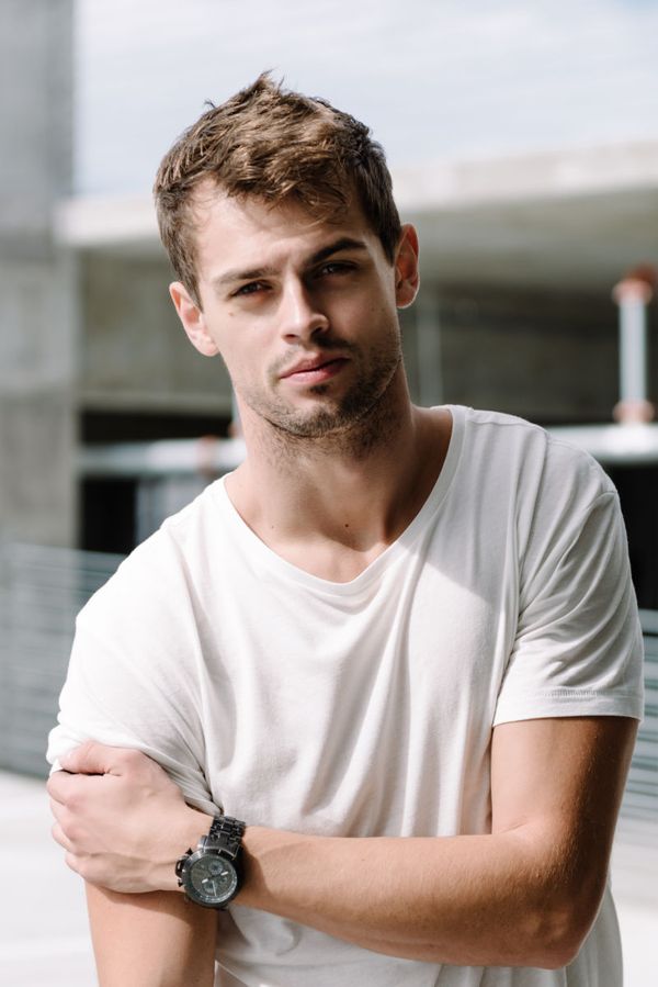 Model DANIEL YAKOBCHUK