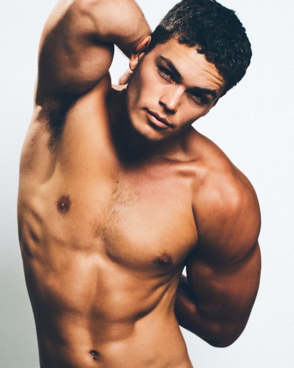 Model PATRICK HEANEY