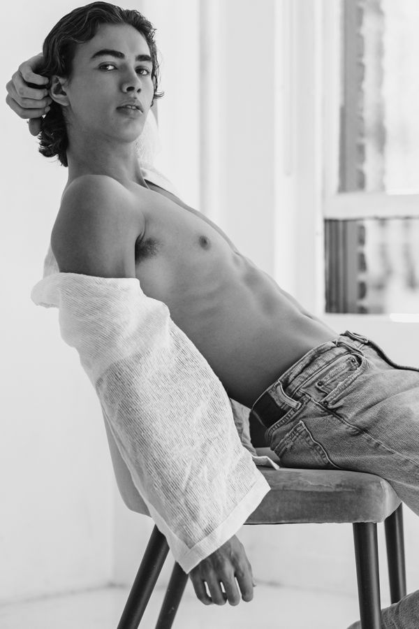 Model Thomas Jenkins 