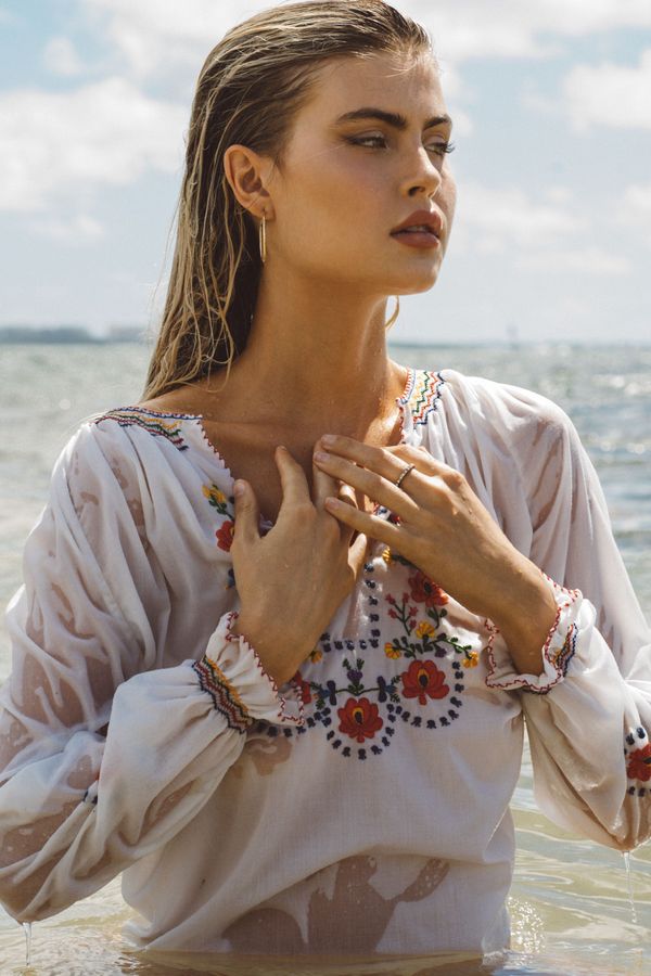 Model KELLIE STEWART