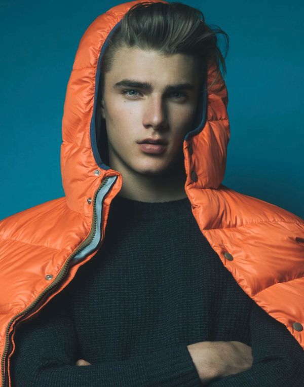 Model MATTHEW POLLOCK