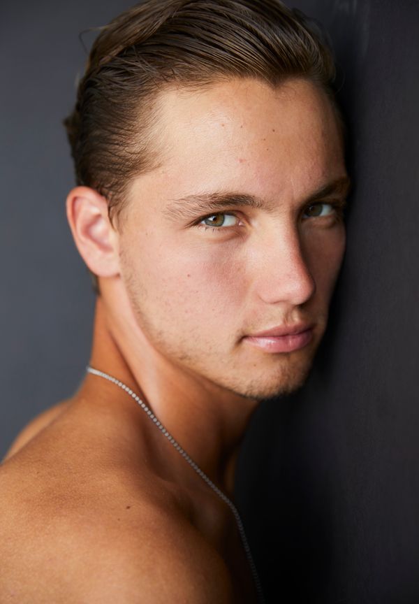 Model Mark Rusak 
