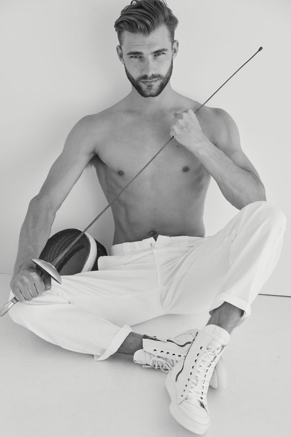 Model MATTHEW POLLOCK 