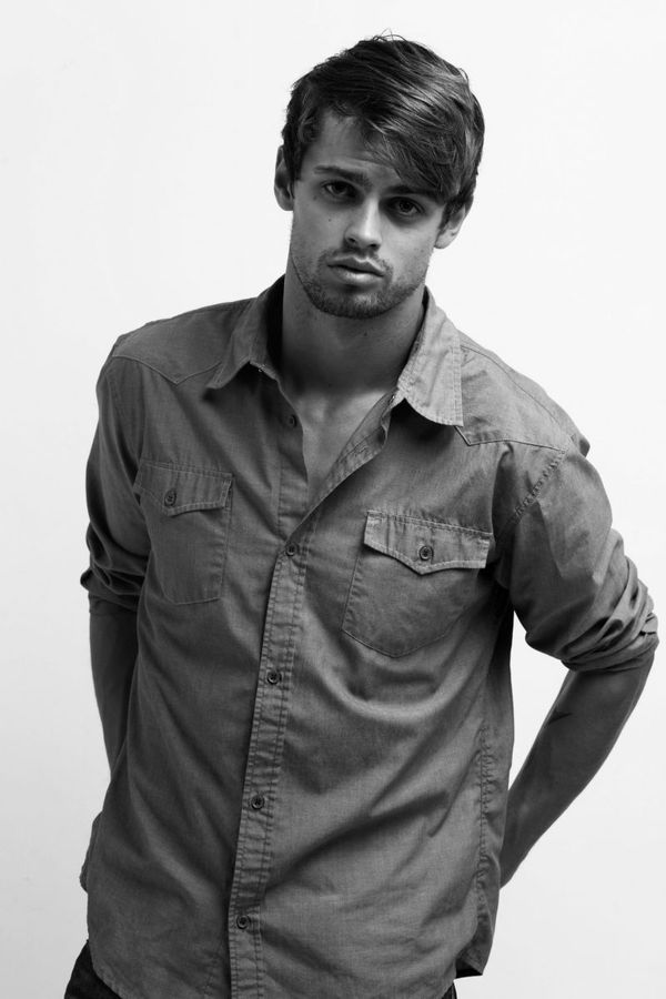 Model DANIEL YAKOBCHUK