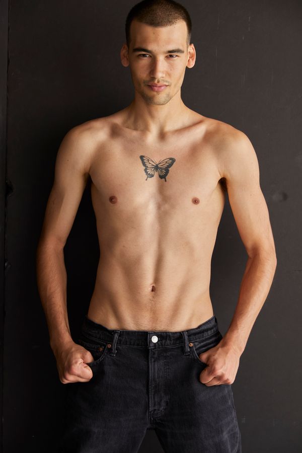 Model ISAAC MIDDLETON