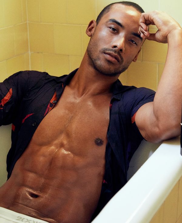 Model RICKY JOHNSON