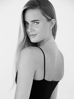 EMILIA NIGLAS KEY IMAGE LIVEBOOKS TEMPLATE copy.jpg